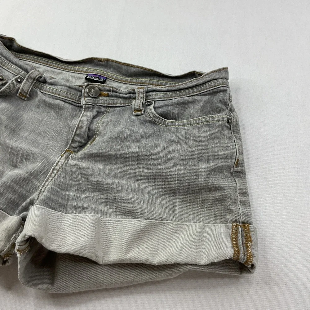 Patagonia Shorts Women Sz 27 Gray Denim Shortie Y2K Low Rise Stretch Cuffed